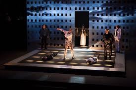 L’Antigone del Théâtre National Palestinien (photo: © Nabil Boutros)